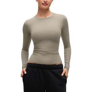 CRZ YOGA Softembrace Crewneck Long Sleeve Shirts for Women – Workout Casual Going Out Tops Soft Fitted Tight Fall T-Shirts(Warm Ash Grey)