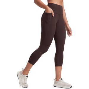 CRZ YOGA Butterluxe Workout Capri Leggings Pockets 21″ – High Waisted Gym Athletic Womens Crop Yoga(Hot Fudge Brown)