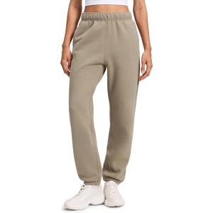 CRZ YOGA Cotton Fleece Lined Jogger Sweatpants Women 28″ – Casual Lounge Travel Pants with Pockets Winter Warm(Oak)