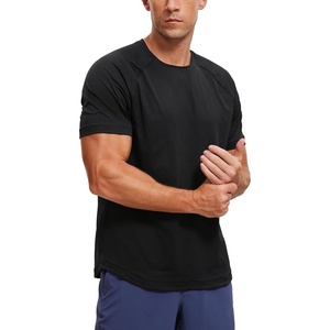 CRZ YOGA Lightweight Workout Shirts for Men – Texture Crewneck Running Athletic T-Shirts Short Sleeve Gym Tops(Black)