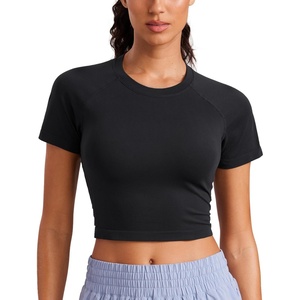 CRZ YOGA Seamless Crop Workout Tops for Women – Athletic Running Gym Yoga Short Sleeve Shirts Basic(Black)