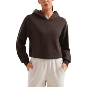 CRZ YOGA SoftAura Cropped Hoodies for Women – Long Sleeve Pullover Basic Workout Casual Hooded Sweatshirts(Hot Fudge Brown)
